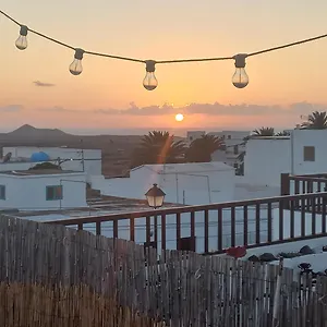 Sunset House Pensión